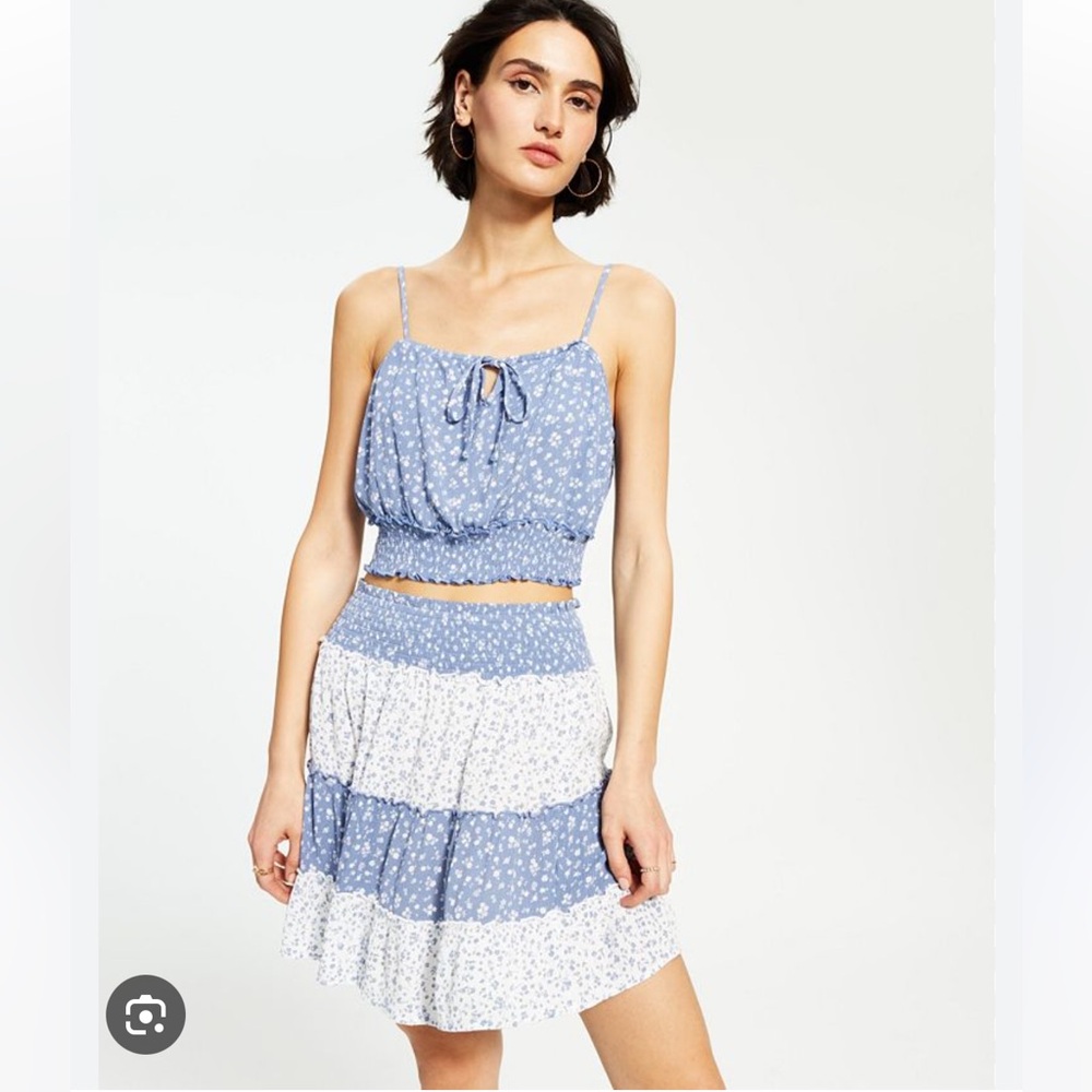 NWT Hippie Rose Smocked Crop Top